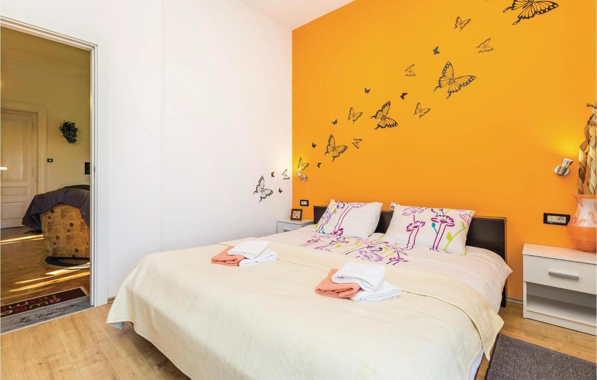 Amazing Apartment In Rijeka With Wifi Extérieur photo