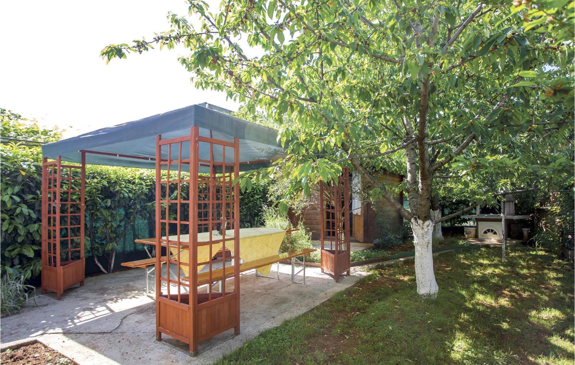 Amazing Apartment In Rijeka With Wifi Extérieur photo