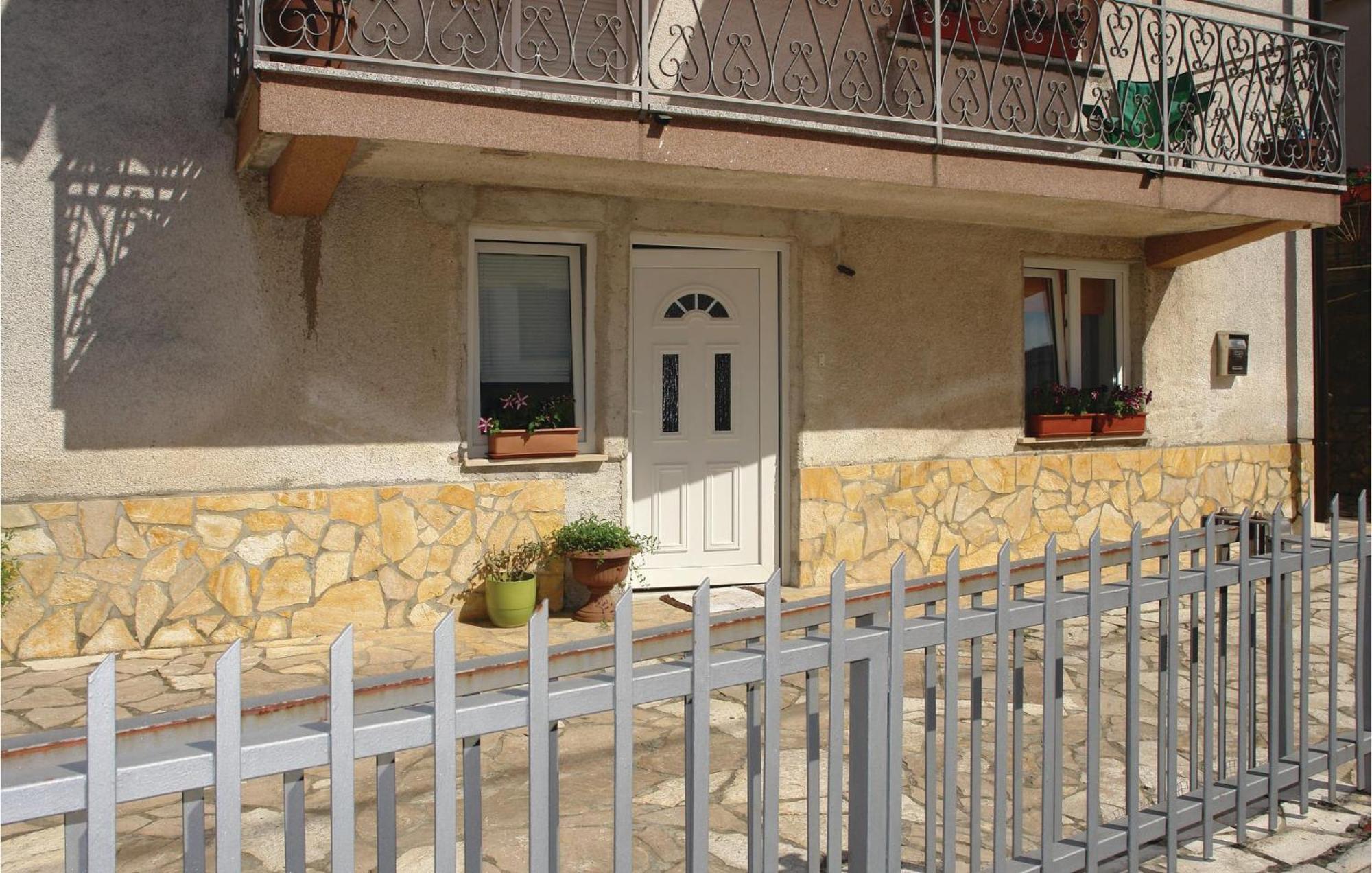 Amazing Apartment In Rijeka With Wifi Extérieur photo